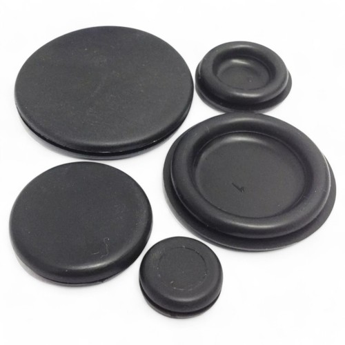 Rubber blanking grommet blind - rubber,